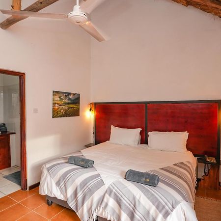 The Little Outlook Bed & Breakfast Виктория Фолс Екстериор снимка