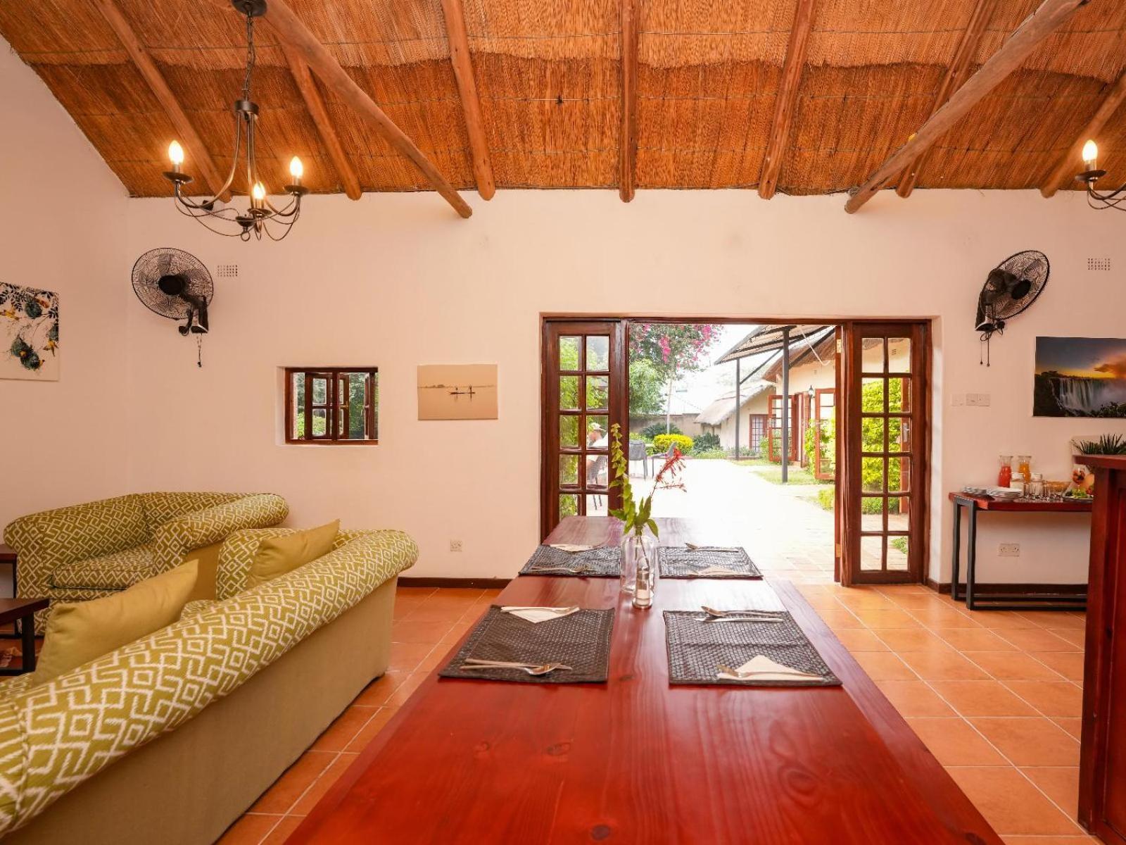 The Little Outlook Bed & Breakfast Виктория Фолс Екстериор снимка