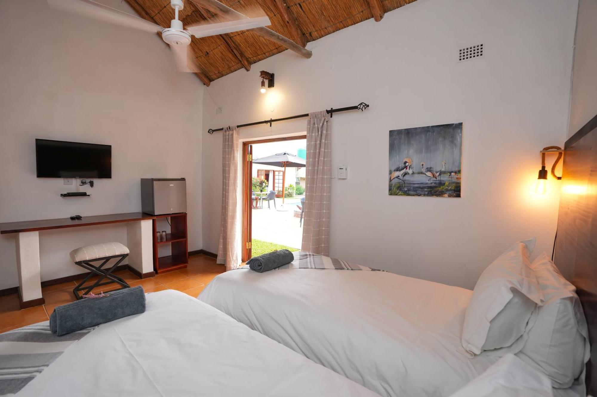The Little Outlook Bed & Breakfast Виктория Фолс Екстериор снимка