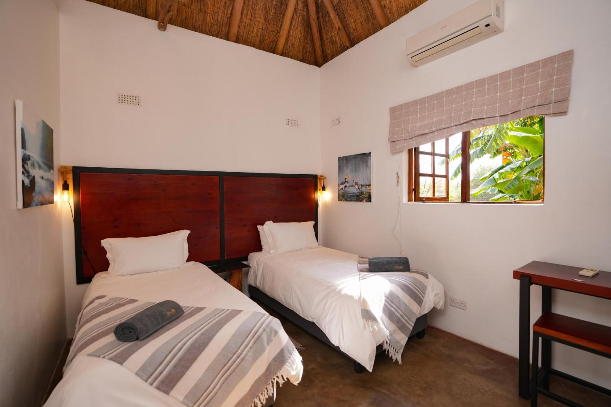 The Little Outlook Bed & Breakfast Виктория Фолс Екстериор снимка