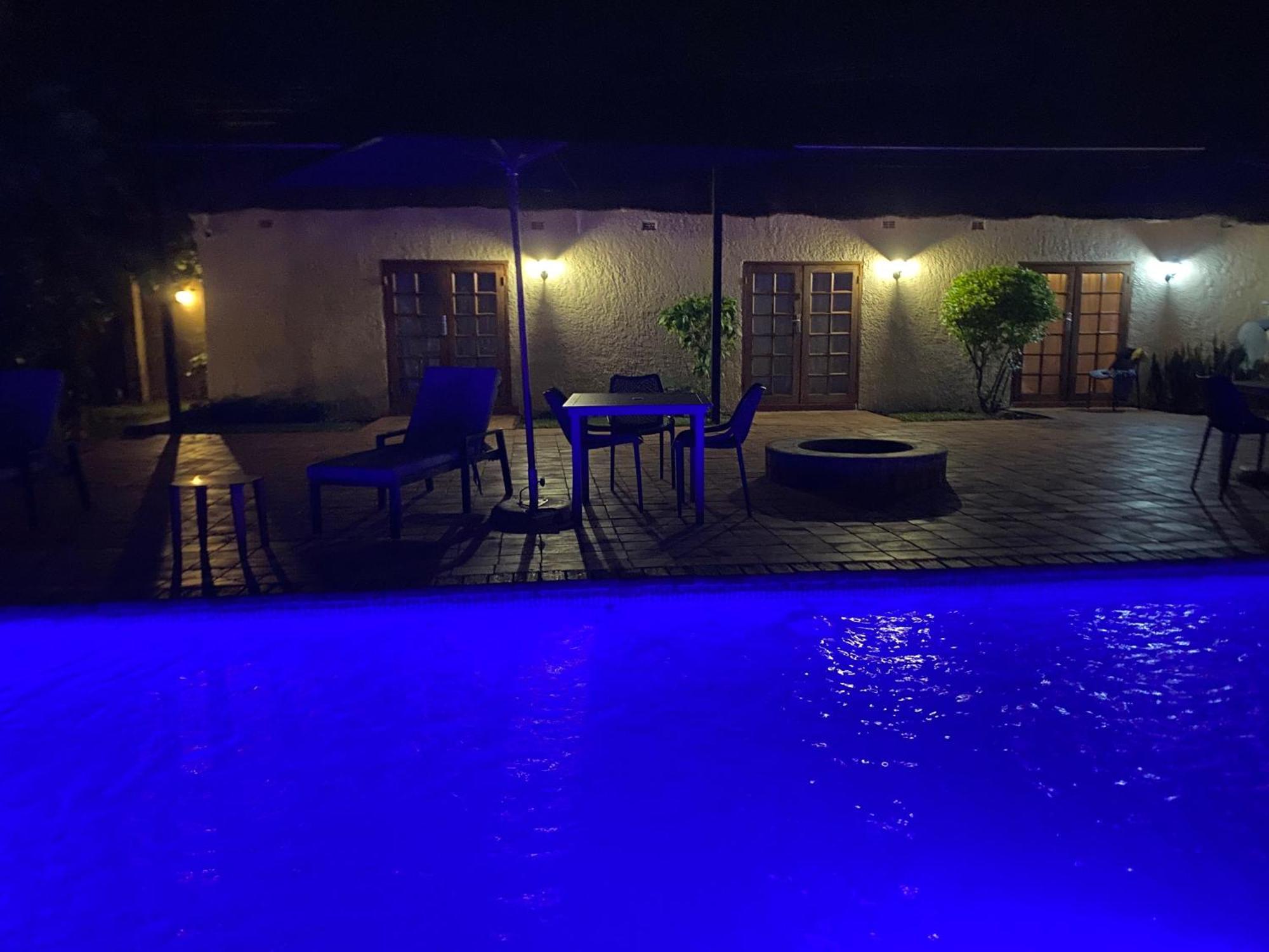 The Little Outlook Bed & Breakfast Виктория Фолс Екстериор снимка